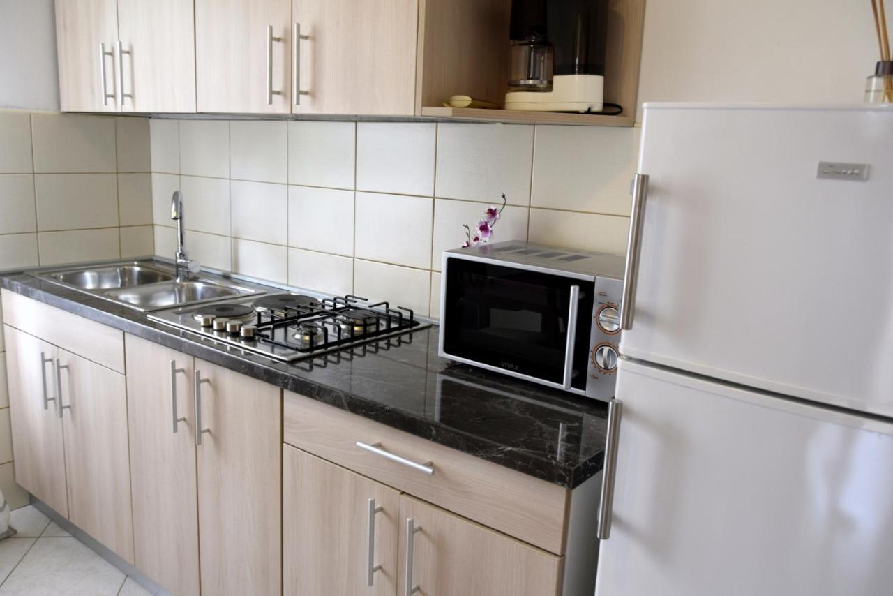 James Bond Apartments Palit ภายนอก รูปภาพ