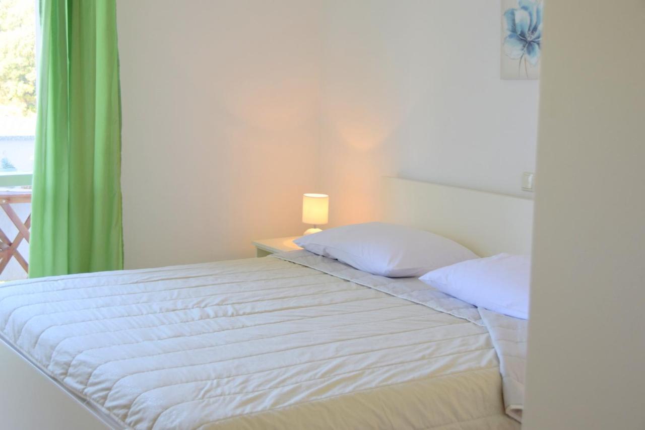 James Bond Apartments Palit ภายนอก รูปภาพ